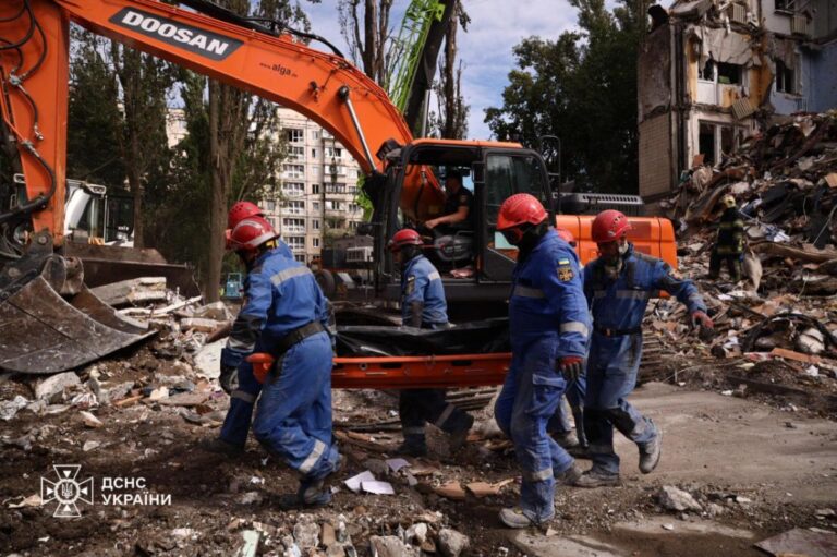 У Києві збільшилася кількість загиблих після нічного удару Росії