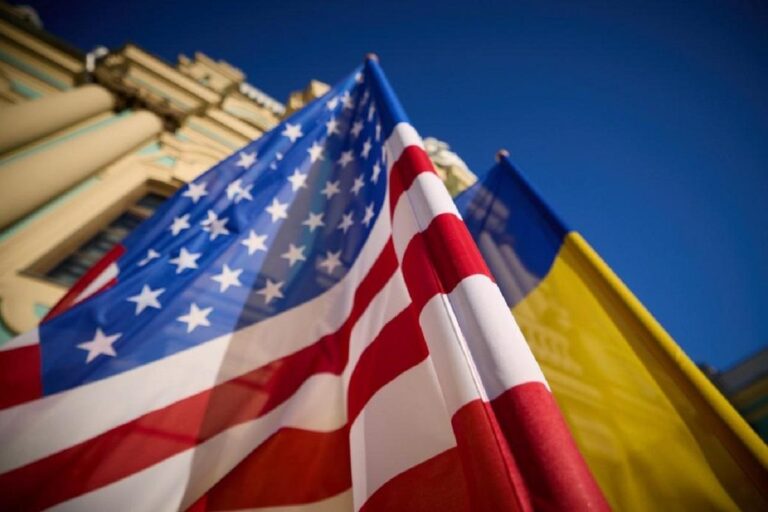 Ще 500 мільйонів доларів на закупівлю зброї в США: Зеленський назвав країни, що дали гроші