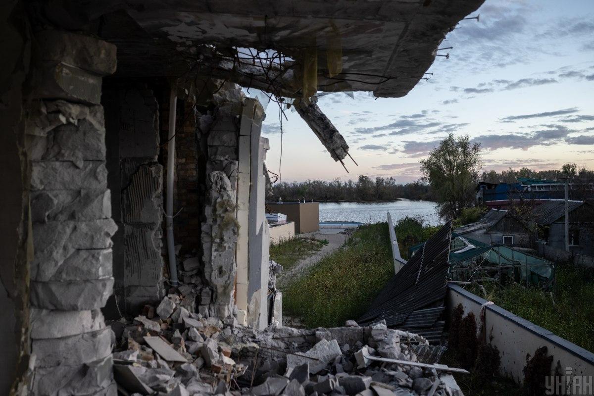 Російська авіація атакувала Херсон: зафіксовані влучання в районі мосту