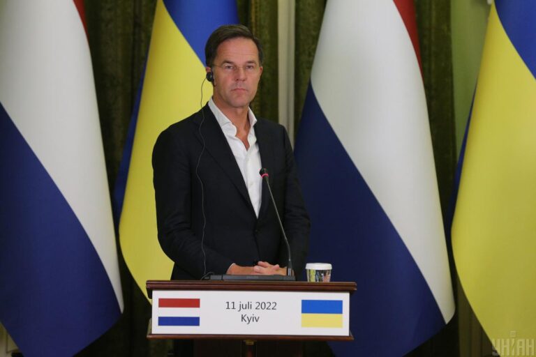 Рютте: У мирній угоді можуть де-факто визнати контроль РФ над частинами України