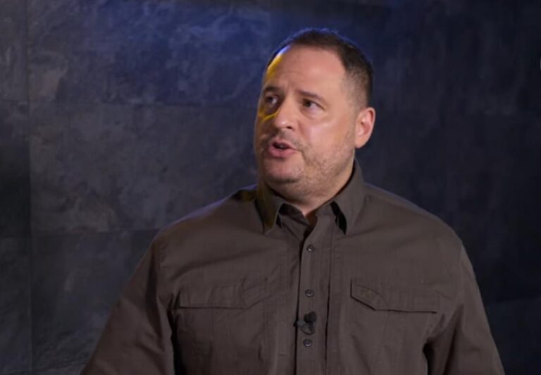 В Офісі президента відповіли Пєскову на умови для проведення зустрічі Зеленського і Путіна