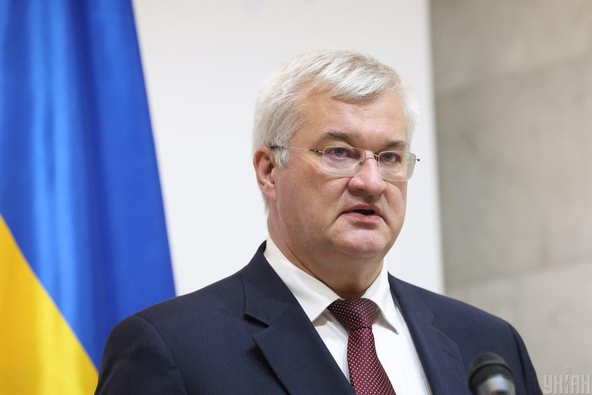 У МЗС зробили заяву про переговори з РФ перед зустріччю Путіна і Трампа