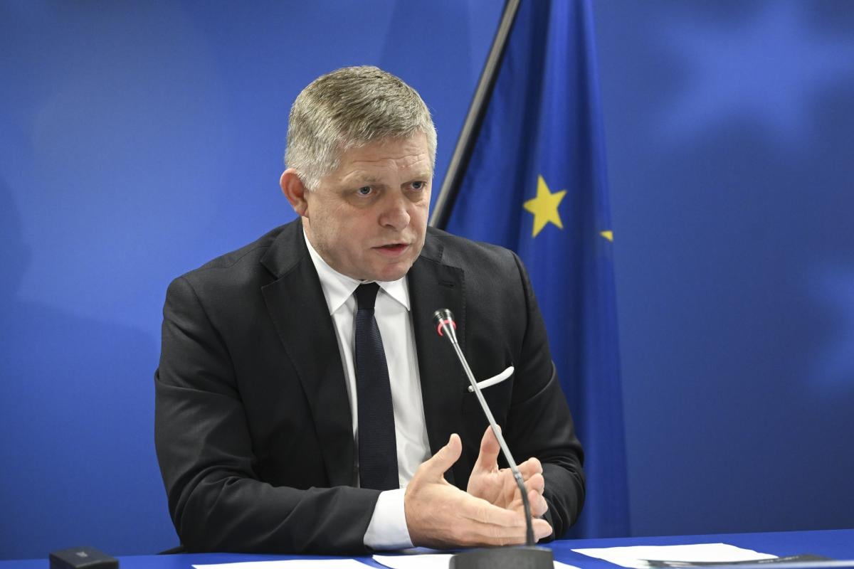 Фіцо назвав Україну "травою" в суперечці "слонів": МЗС відреагувало