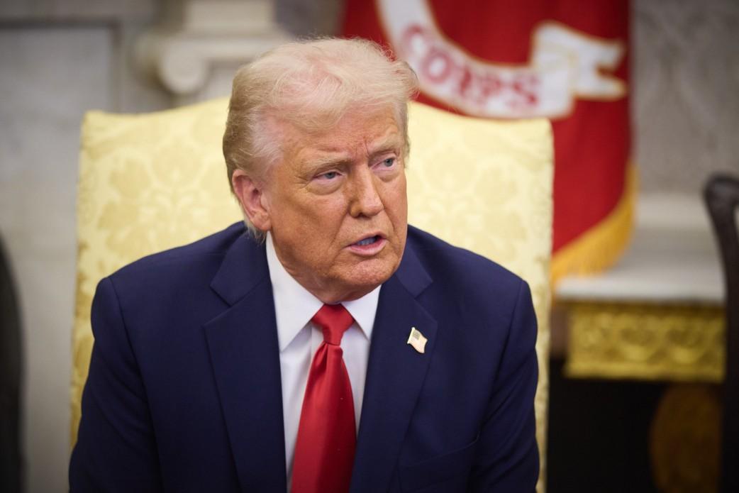 Трамп відкритий для гарантій безпеки для України, - Макрон