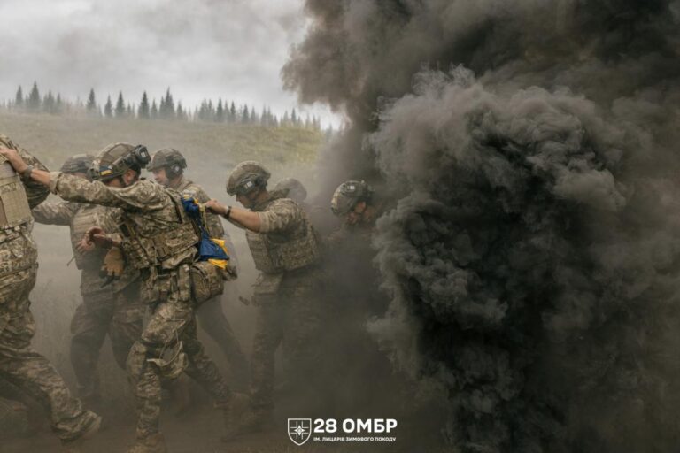 Україна готова фактично поступитися вже окупованими територіями, - The Telegraph