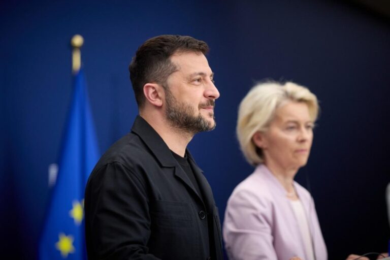 Зеленський озвучив очікування від розмови з Трампом за участі європейців