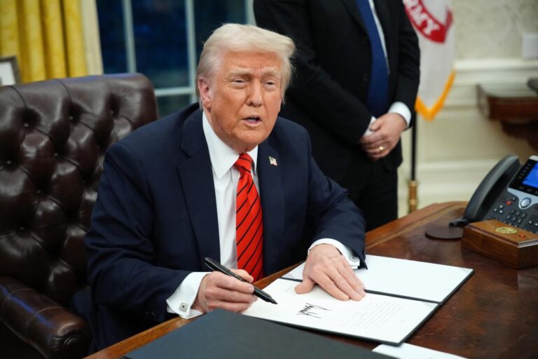 Дивна реакція Трампа на атаку російських дронів на Польщу насторожила Європу, - Reuters