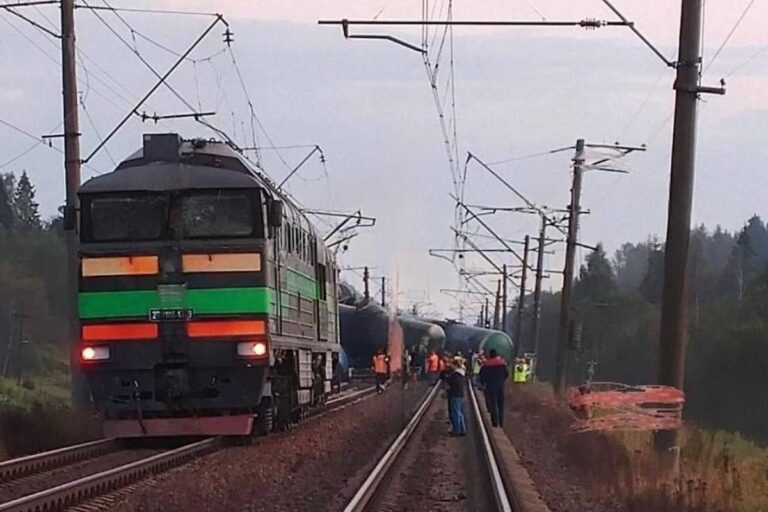 Вибухи на залізниці в Росії: джерела в ГУР розповіли про унікальну операцію