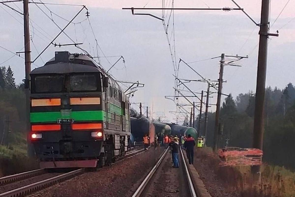 Вибухи на залізниці в Росії: джерела в ГУР розповіли про унікальну операцію