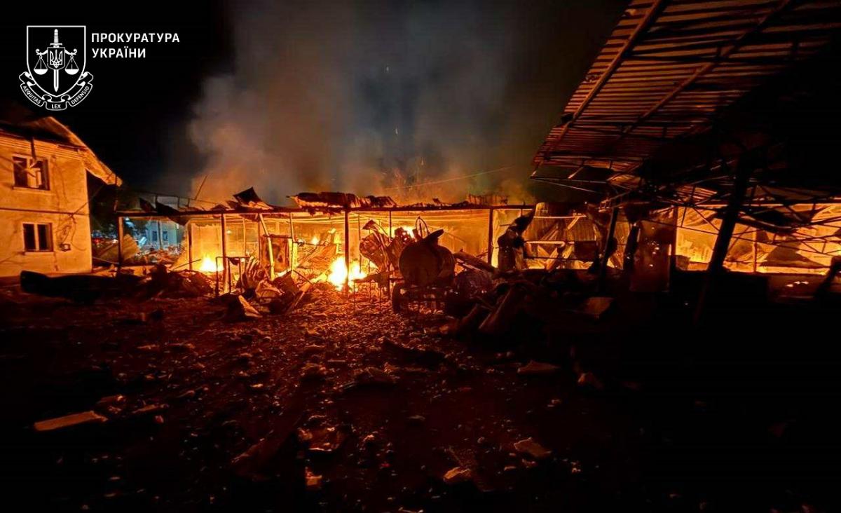 росія-вдарила-балістикою-по-одещині-загинула-жінка-знищені-б-403a67cb