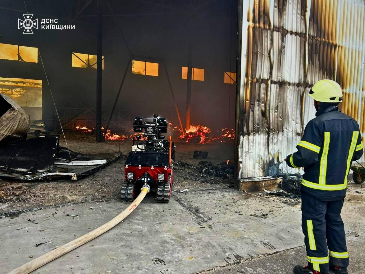 в-інституті-кардіологіі-через-удар-росіян-загинули-медсестра-e10e4262