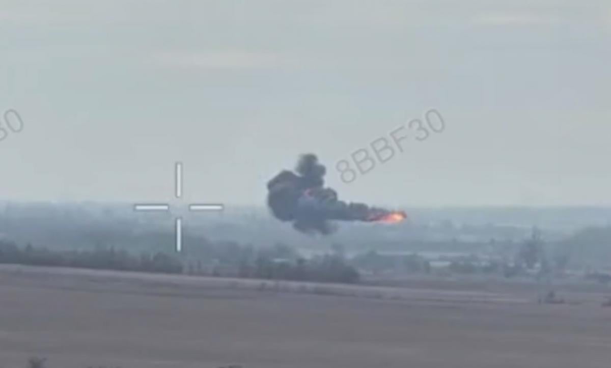 зсу-збили-гелікоптер-окупантів-з-допомогою-fpv-дрона-відео-bf8eb4c0