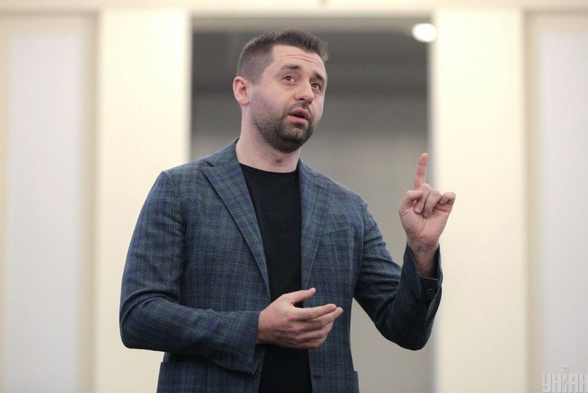 арахамія-зізнався-чи-планується-формування-новоі-коаліціі-у--09adcaf6