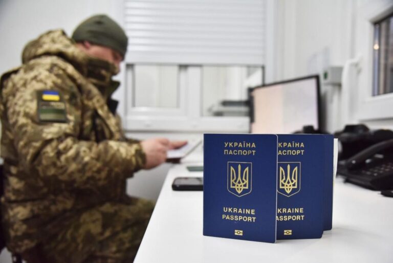 є-певна-невідповідність-стало-відомо-як-міндіч-тікав-з-украі-80aa26b3