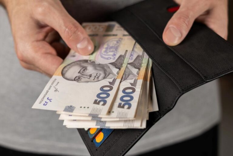 уряд-дав-старт-програмі-тепла-зима-хто-може-отримати-6500-гр-29b9264c