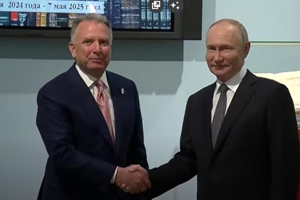 звільніть-віткоффа-путін-грає-емісаром-трампа-в-своіх-інтере-eead6254