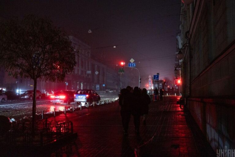 більша-частина-доби-в-темряві-експерт-дав-сумнии-прогноз-на--44d4af45