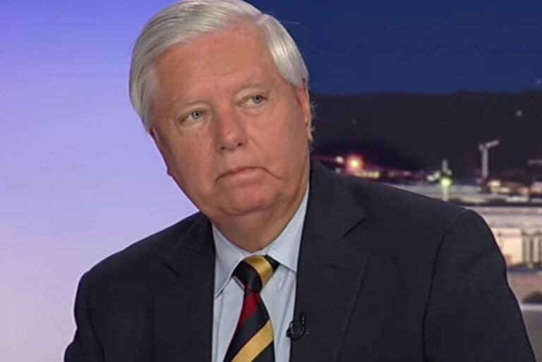 грем-закликав-трампа-захоплювати-кораблі-з-нафтою-рф-та-пере-71f60c03