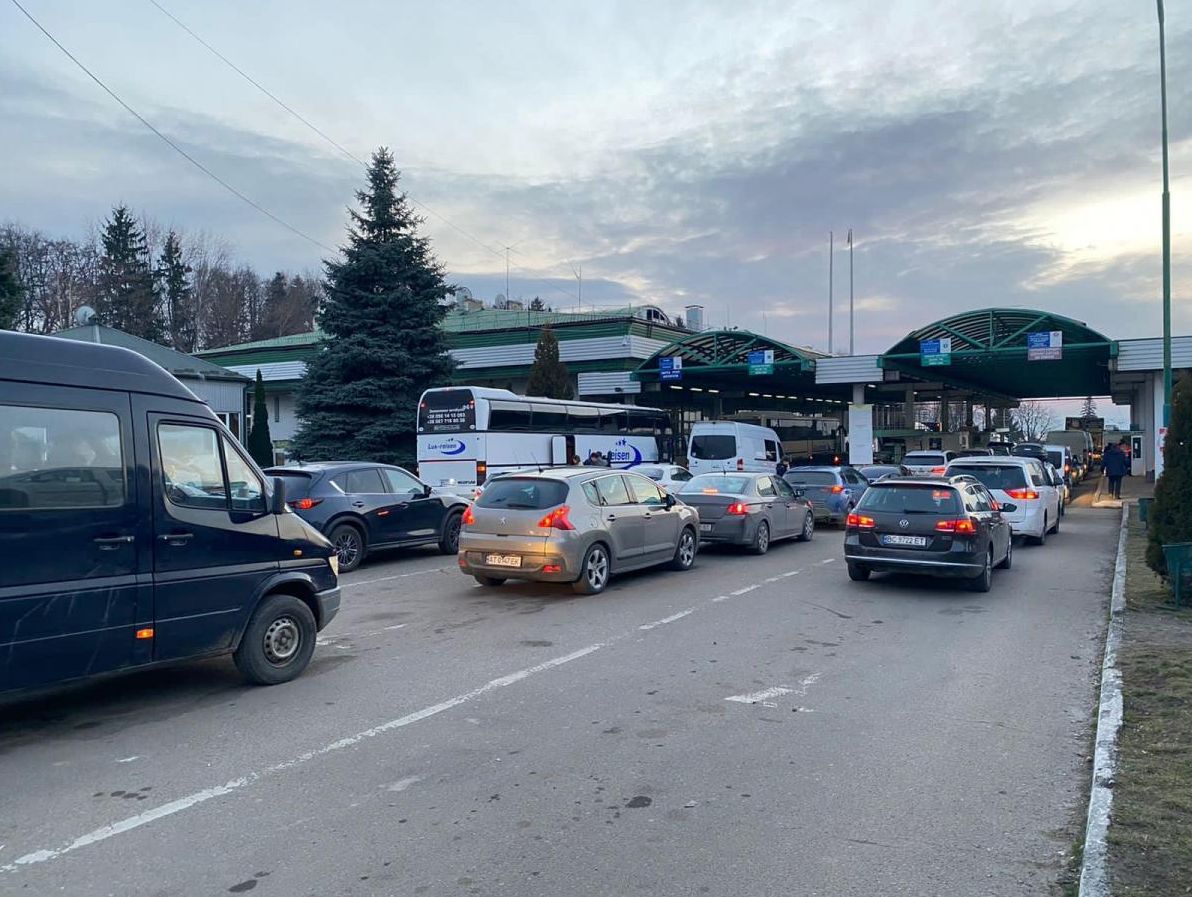 єчерга-для-легкових-авто-уряд-готує-нові-правила-перетину-ко-6bfa7bc8