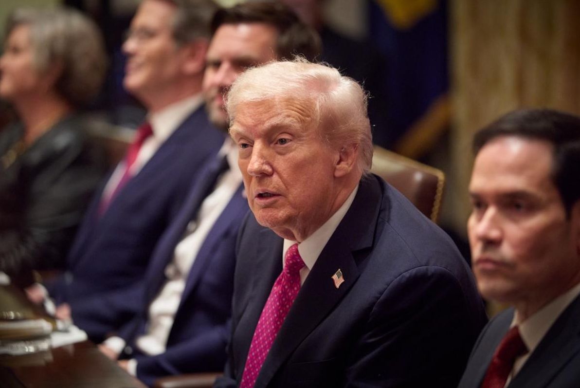 небезпечнии-хаос-трамп-ухвалює-рішення-щодо-украіни-не-розби-d60cdbde