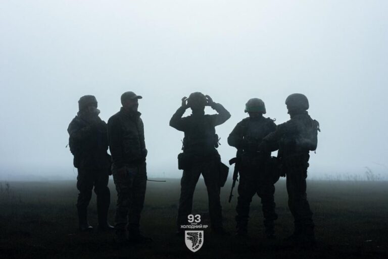 попри-переговори-зсу-ведуть-важкі-боі-за-стабілізацію-фронту-7f966954