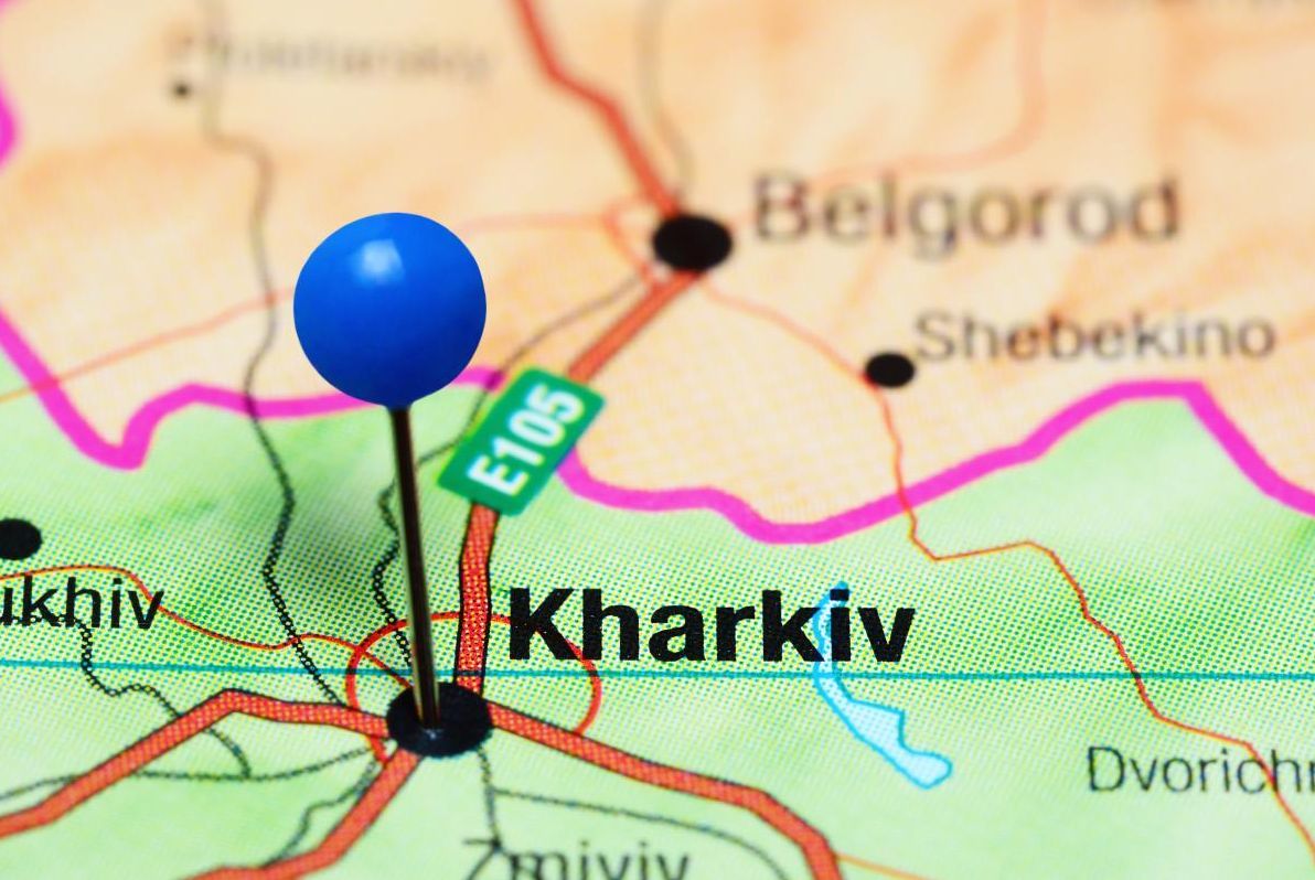 рф-вдарила-кабами-по-трасі-у-харкові-є-жертви-палають-авто-e324aee5