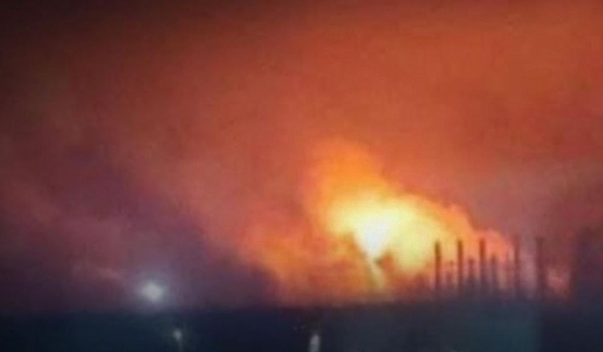 сили-оборони-завдали-удару-по-одному-з-наибільших-хімічних-п-861439d4