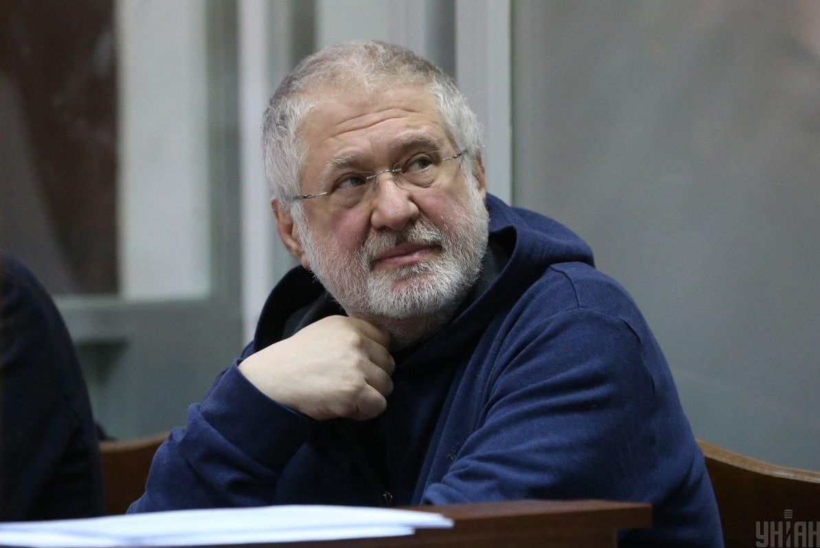 зброю-видали-в-украінському-посольстві-коломоиськии-розповів-9762cb66