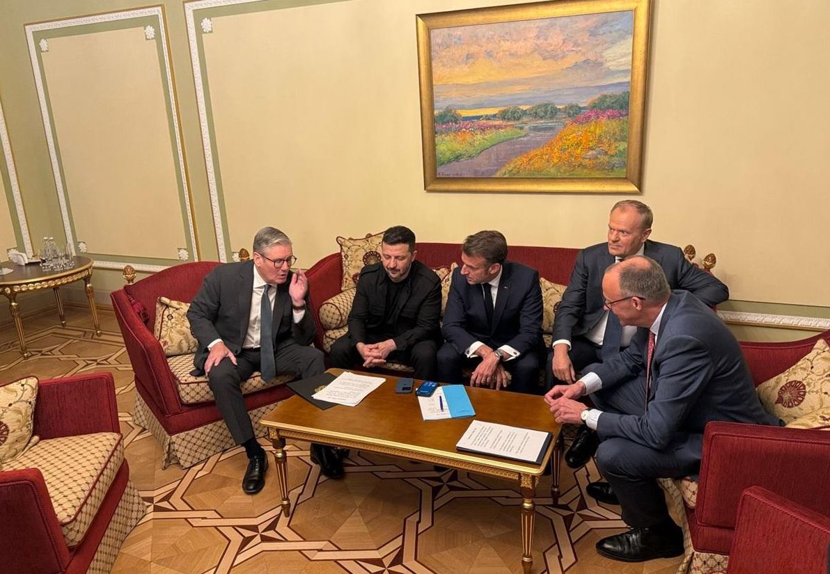 європа-знову-зосереджується-на-украіні-після-конфлікту-з-тра-fecea053