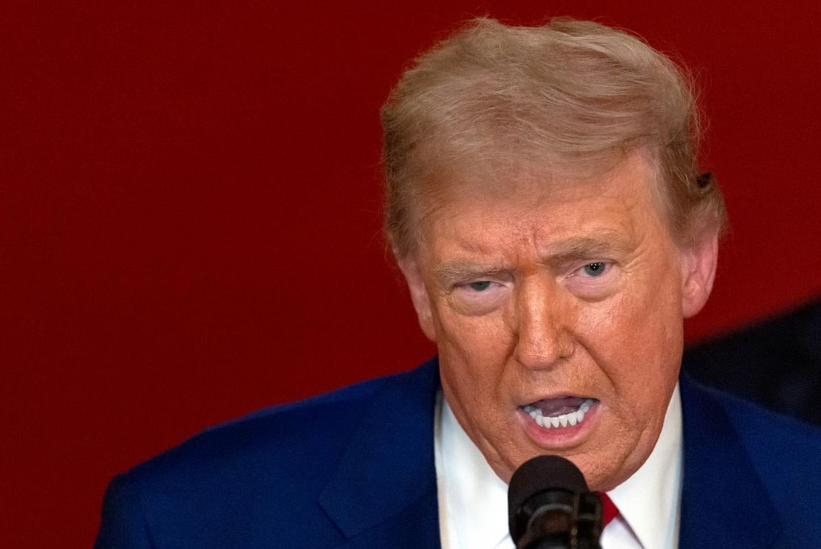 трамп-пригрозив-канаді-100-митами-за-угоду-з-китаєм-582e1b5a