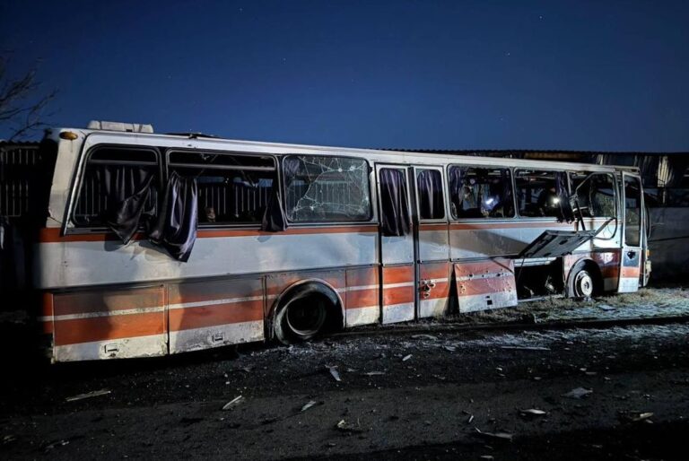шахеди-летіли-групою-флеш-розповів-деталі-удару-по-автобусу--6fdb4bee